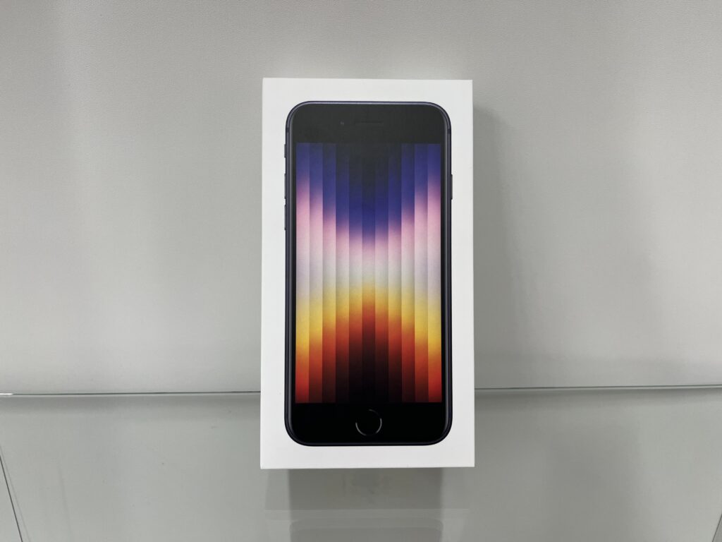 iPhoneSE3 64GB ミッドナイト 中古 スマホ買取 新大久保