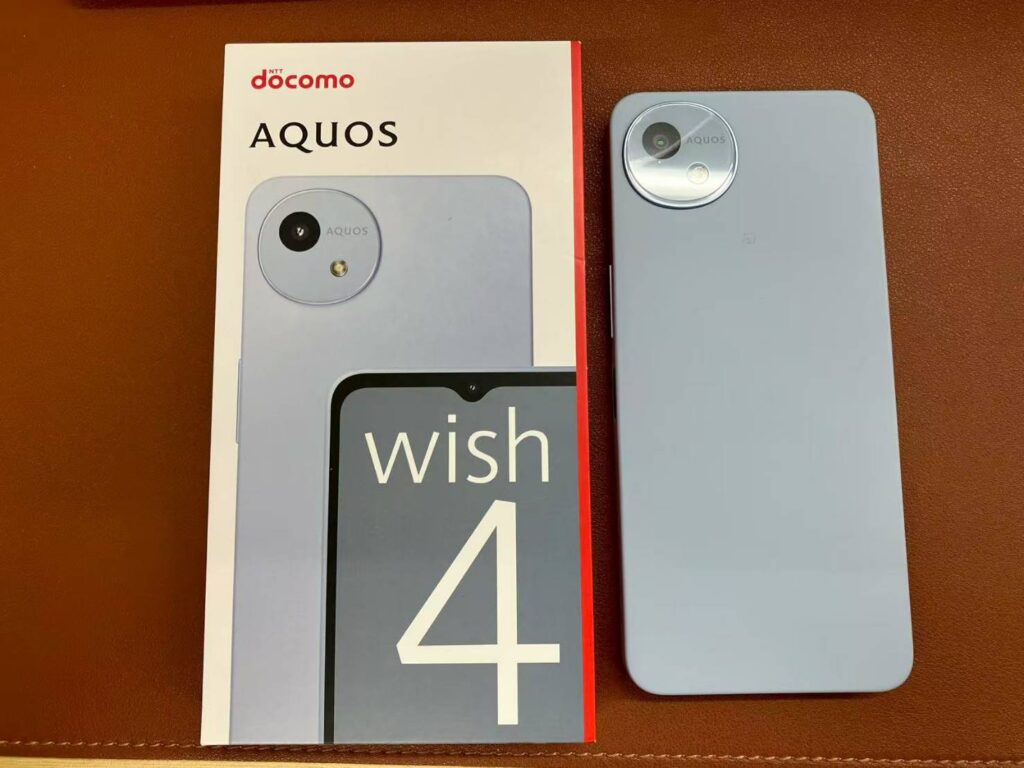 AQUOS wish4 64GB docomo　シルバー 中古品 スマホ買取 泉岳寺