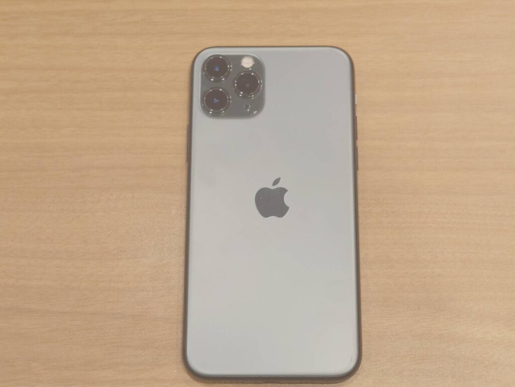 iPhone11Pro 256GB ミッドナイトグリーン 中古品 スマホ買取 赤羽橋