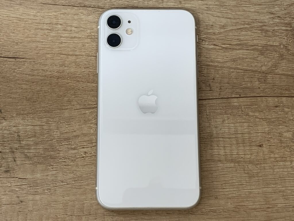iPhone 11 64GB ホワイト 中古 スマホ買取 恵比寿