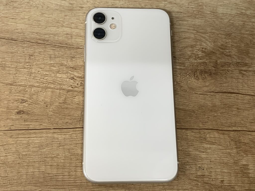 iPhone11 64GB ホワイト 中古 スマホ買取 川崎