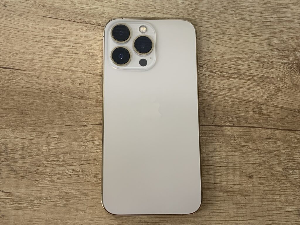 iPhone14Pro 256GB ホワイト 中古 スマホ買取 三田
