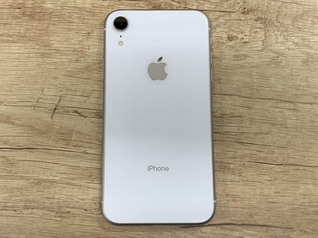 iPhone8 256GB ホワイト 中古 スマホ買取 戸越