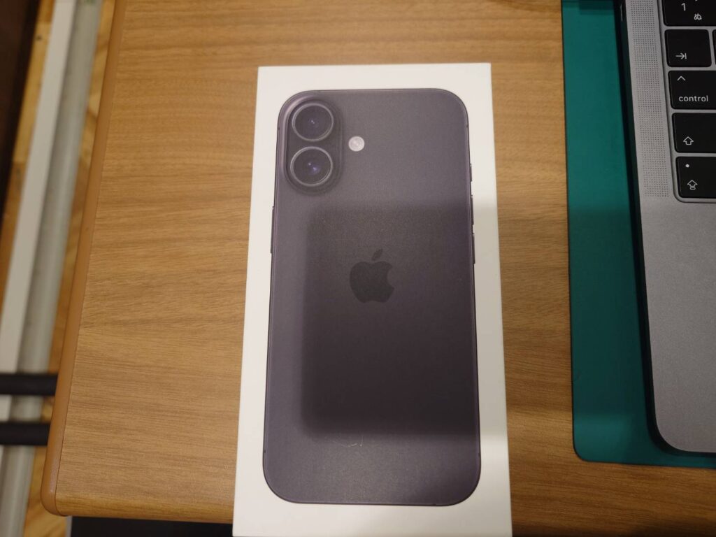 iPhone16 128GB ブラック　SIMフリー 新品未開封 スマホ買取 巣鴨