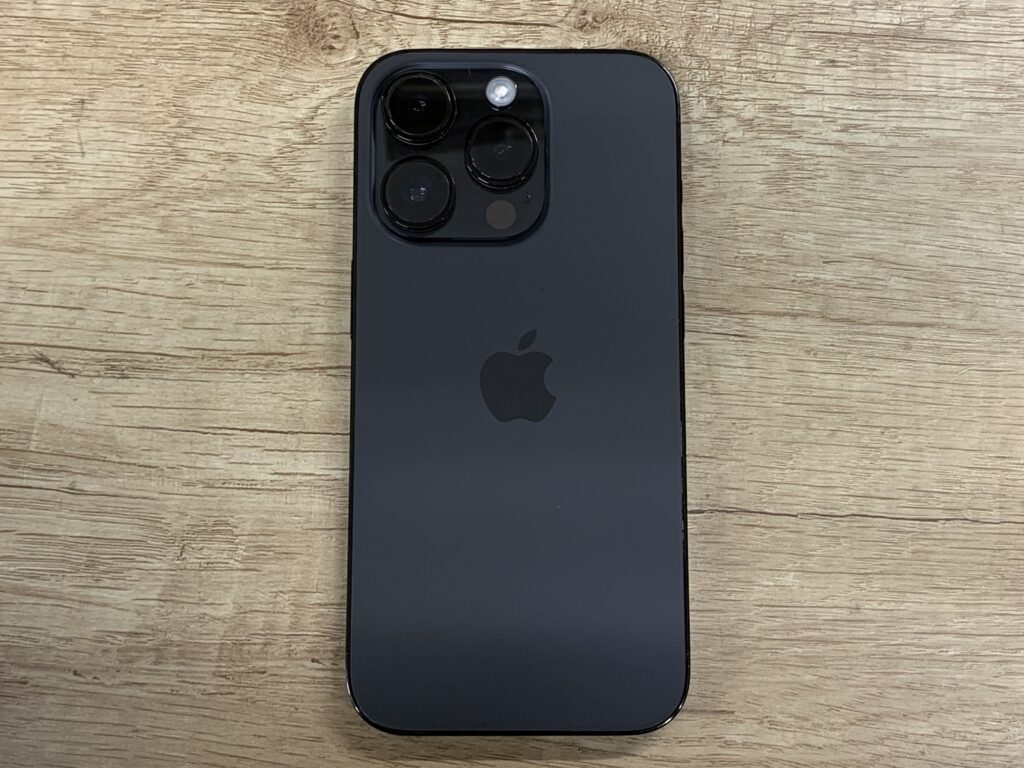 iPhone 15Pro 128GB ブラックチタニウム 中古 スマホ買取 泉岳寺