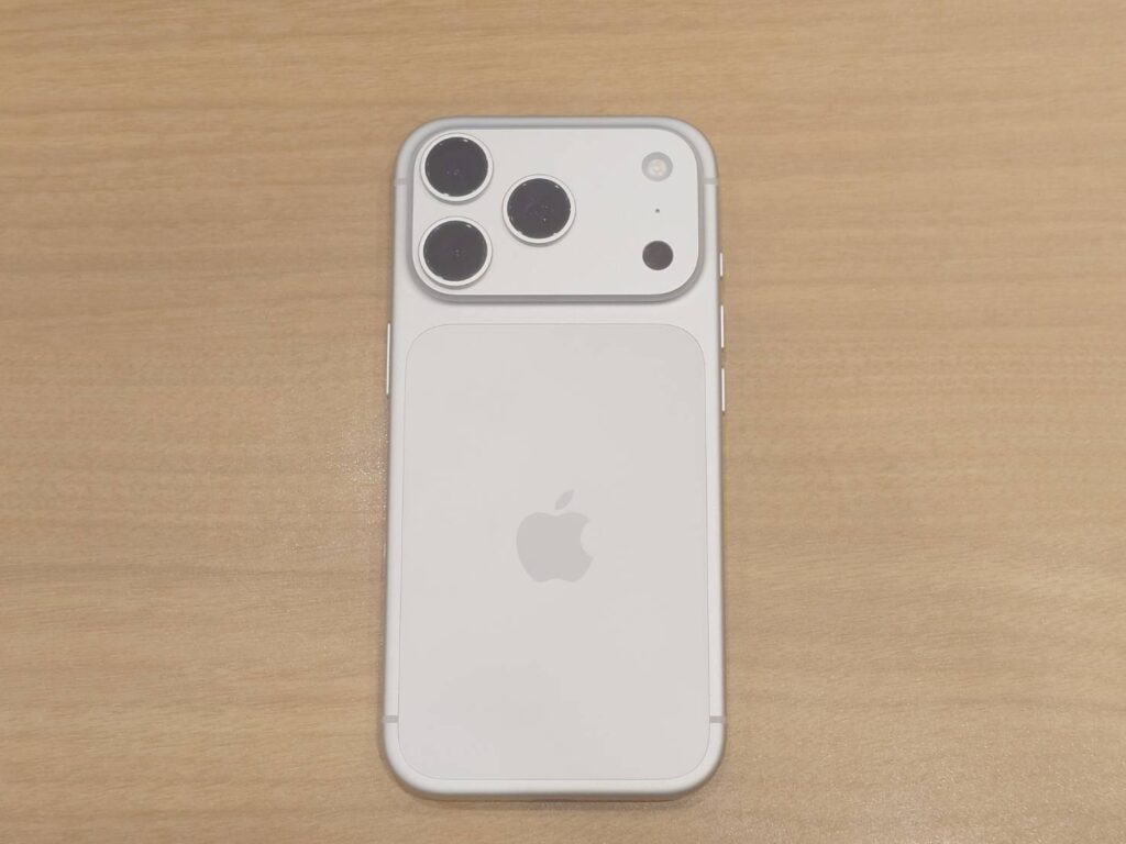 iPhone17Pro 256GB ホワイト 中古品 スマホ買取 大井町