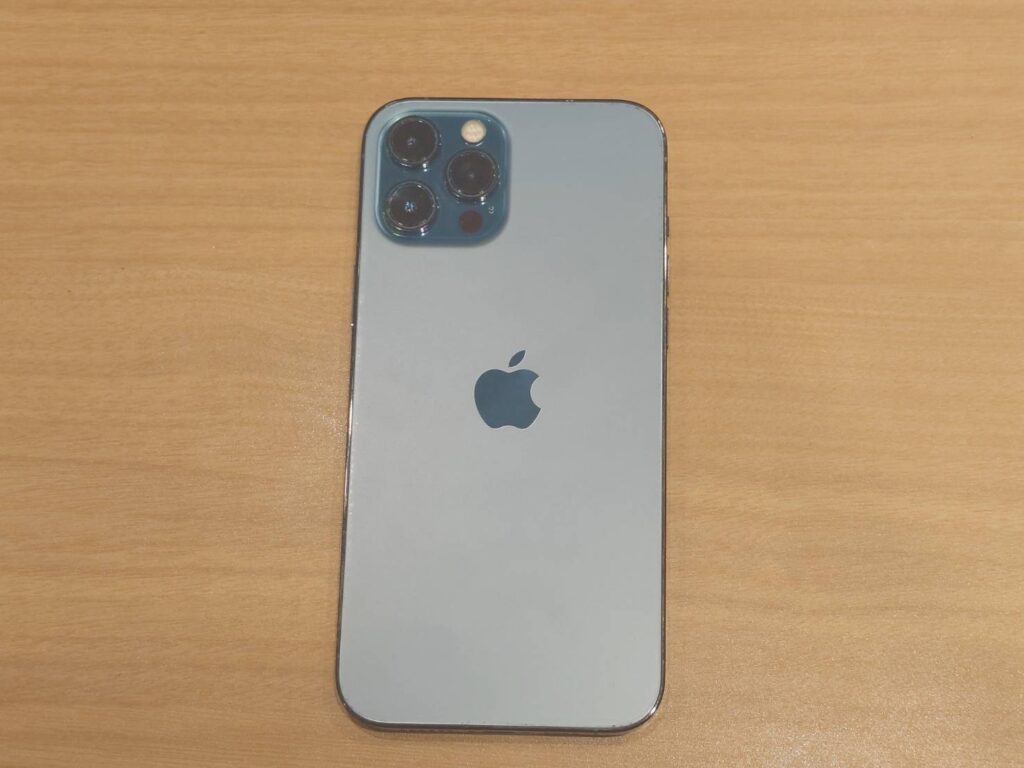iPhone 12 ProMax 256GB シルバー 中古品 スマホ買取 横浜