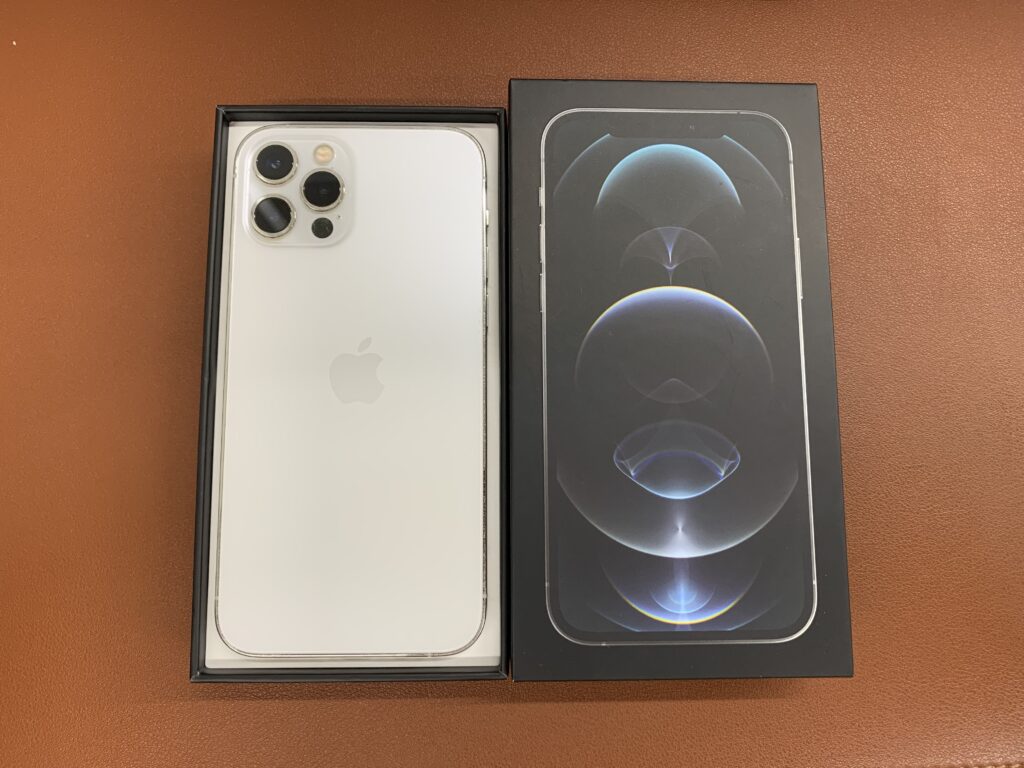 iPhone12Pro 256GB ホワイト 中古 スマホ買取 根岸
