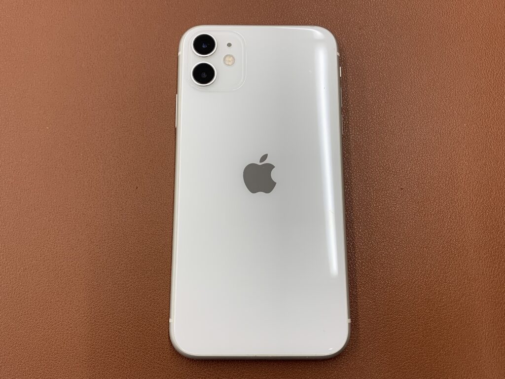 iPhone11 128GB ホワイト 中古 スマホ買取 吉野町