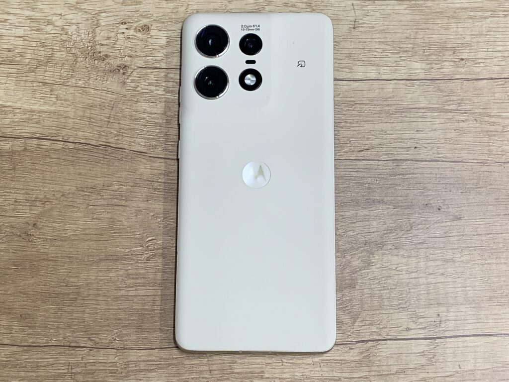 motorola edge50pro 256GB バニラクリーム 中古 スマホ買取 本牧