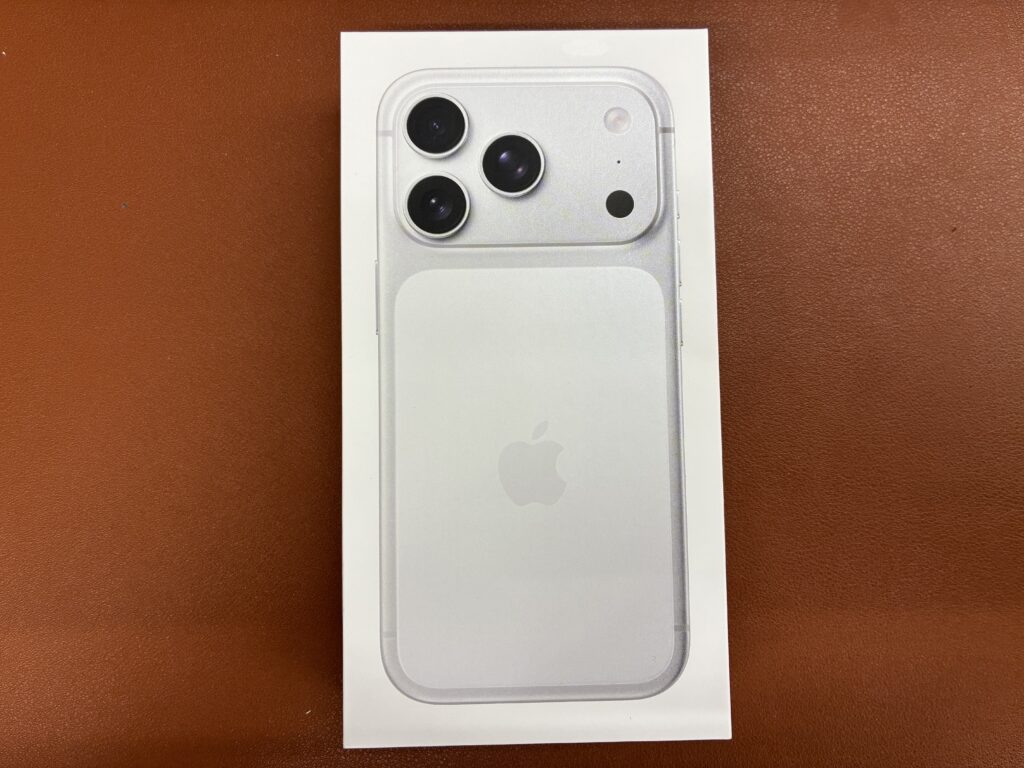 iPhone17Pro 256GB シルバー 中古 スマホ買取 戸部