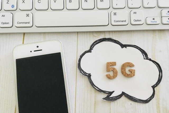 4GのSIMカードを5G対応スマホに挿して使える？