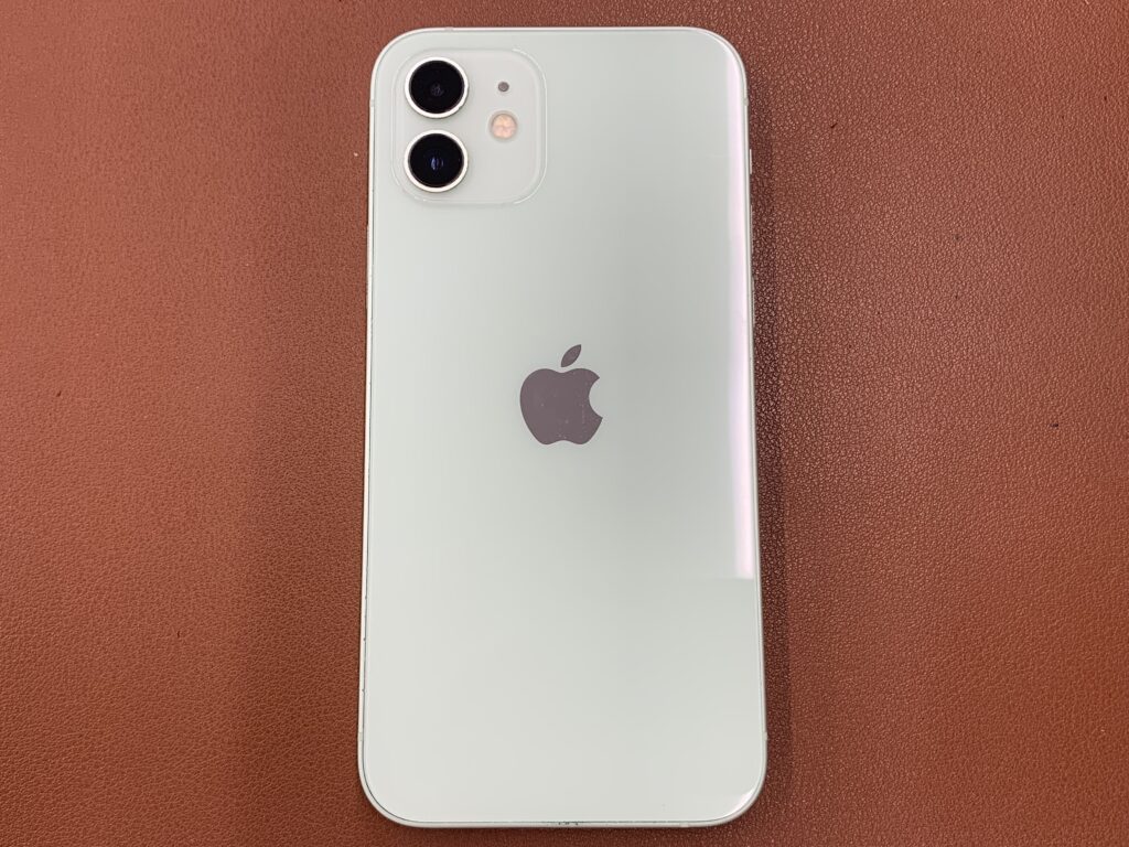 iPhone 12 256GB ホワイト 中古品 スマホ買取 三宮