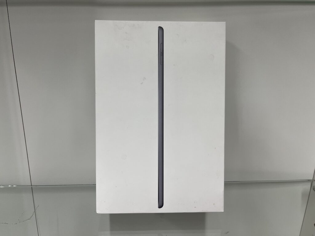 iPad 第9世代 2021 Wi-Fi スペースグレー 64GB 中古品 タブレット買取 宝塚