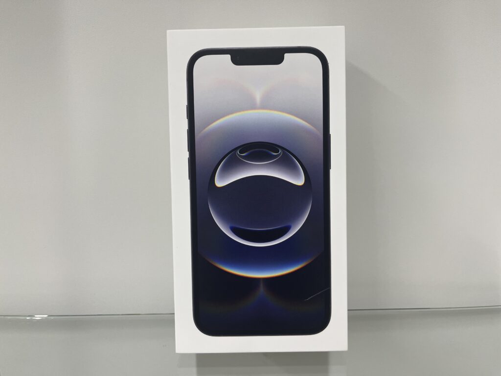 iPhone 16e 256GB ブラック 未使用品 スマホ買取 三宮