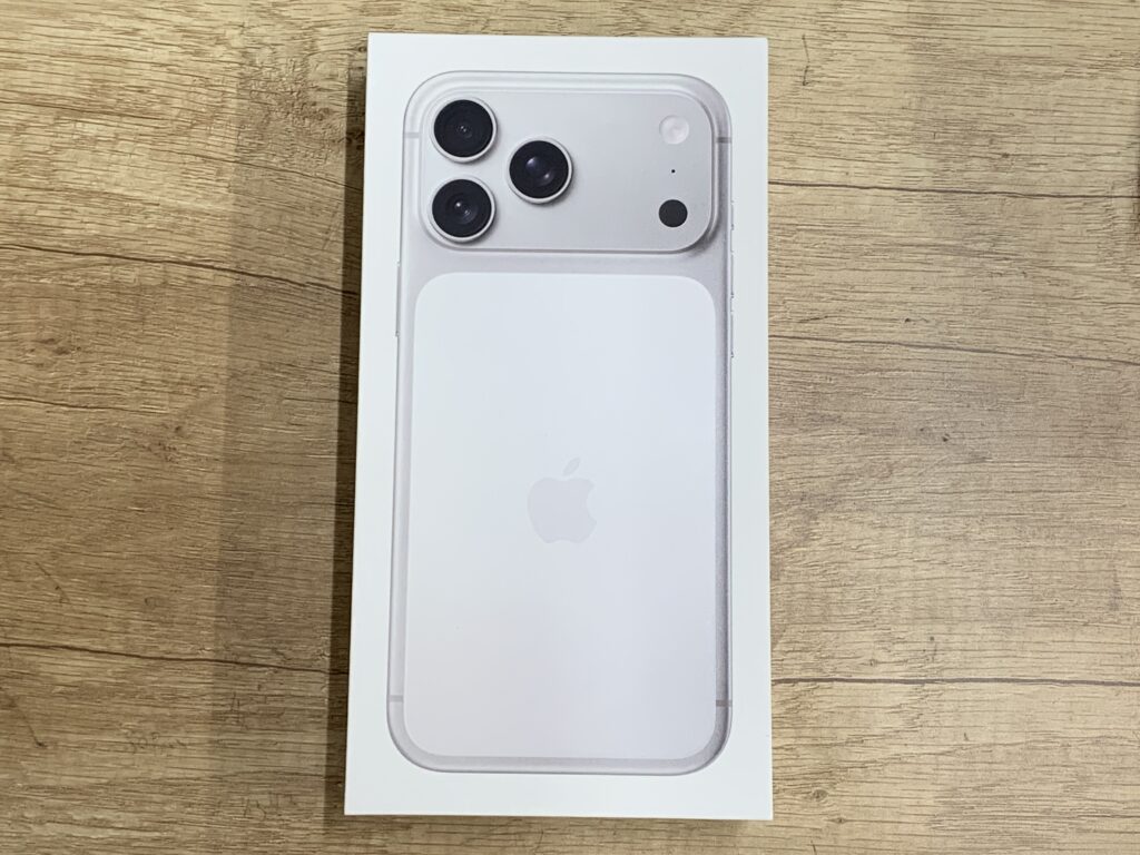 iPhone 17Pro Max 256GB シルバー 未使用品 スマホ買取 三宮