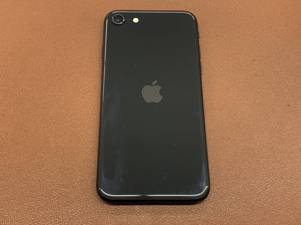 iPhone SE2 128GB ブラック 中古品 スマホ買取 三宮