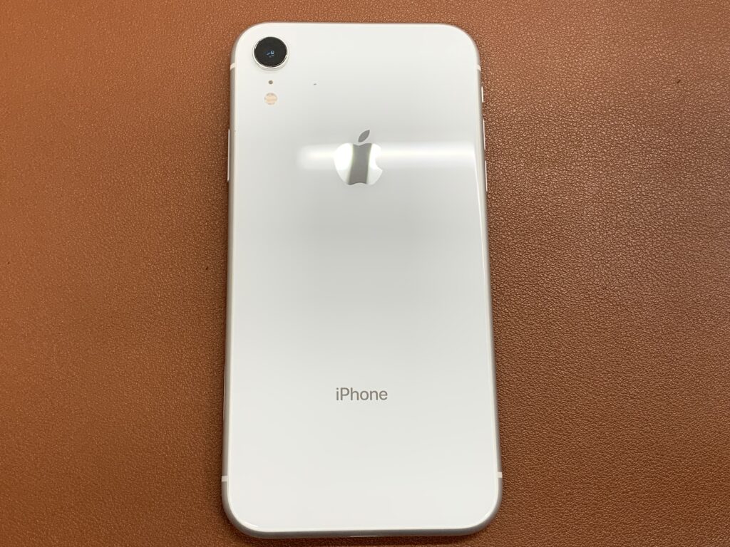iPhone XR 256GB ホワイト 中古品 スマホ買取 三宮