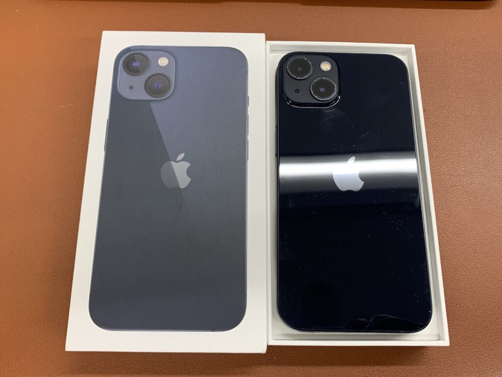 iPhone 13 256GB ミッドナイト 中古品 スマホ買取 三宮