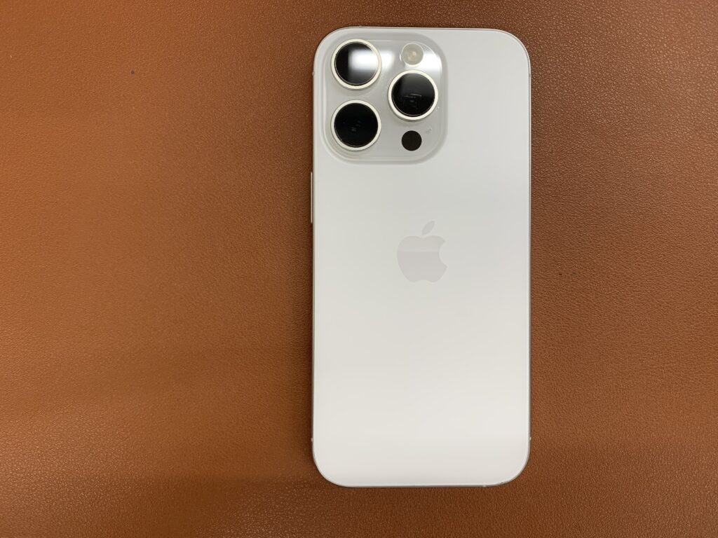 iPhone 16 Pro Max 256GB ホワイトチタニウム 中古品 スマホ買取 宝塚