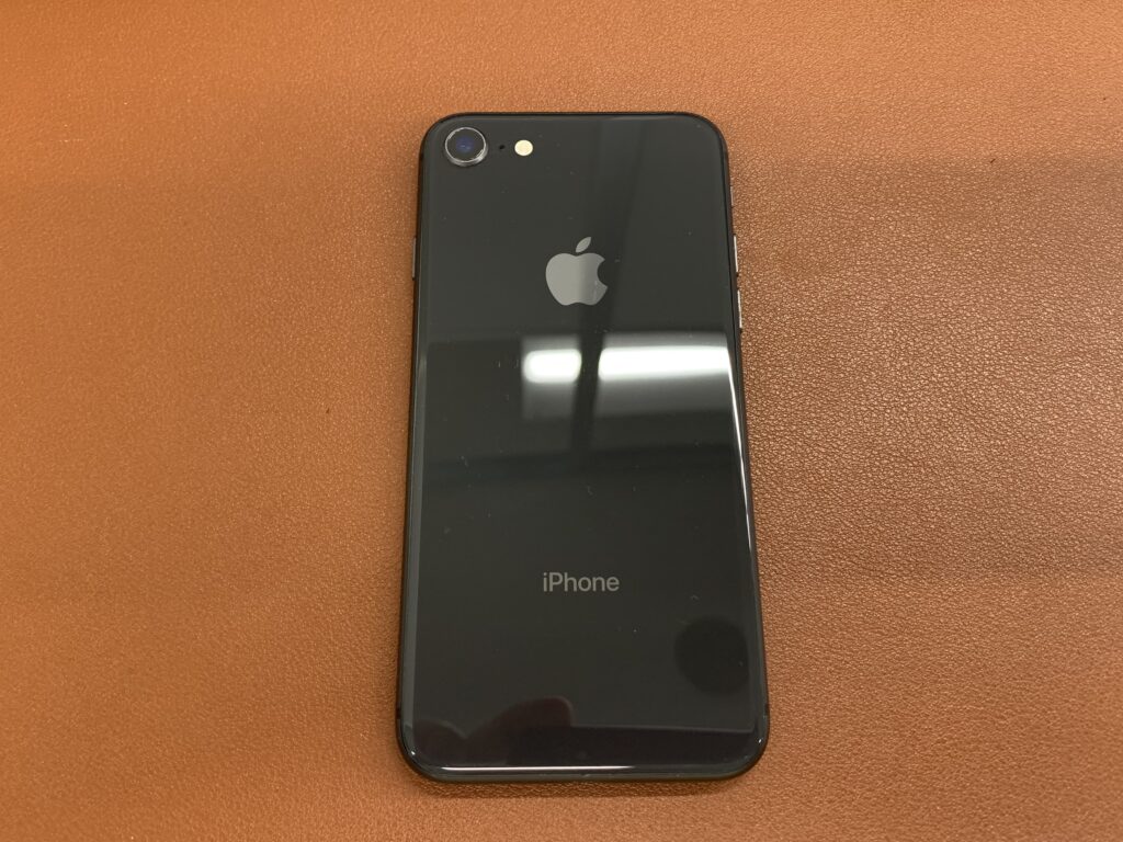 iPhone 8 256GB スペースグレイ 中古品 スマホ買取 三宮