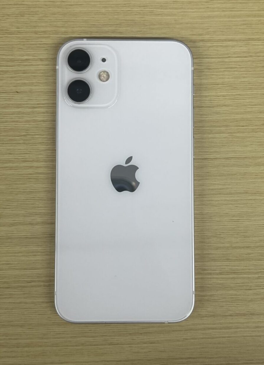 iPhone12 128GB ホワイト 中古品 スマホ買取 渋谷