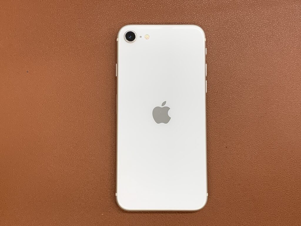iPhone SE 第2世代 64GB ホワイト 中古品 スマホ買取 千代田区