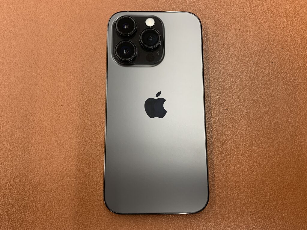 iPhone 13 Pro シルバー 512GB 中古品 スマホ買取 北区