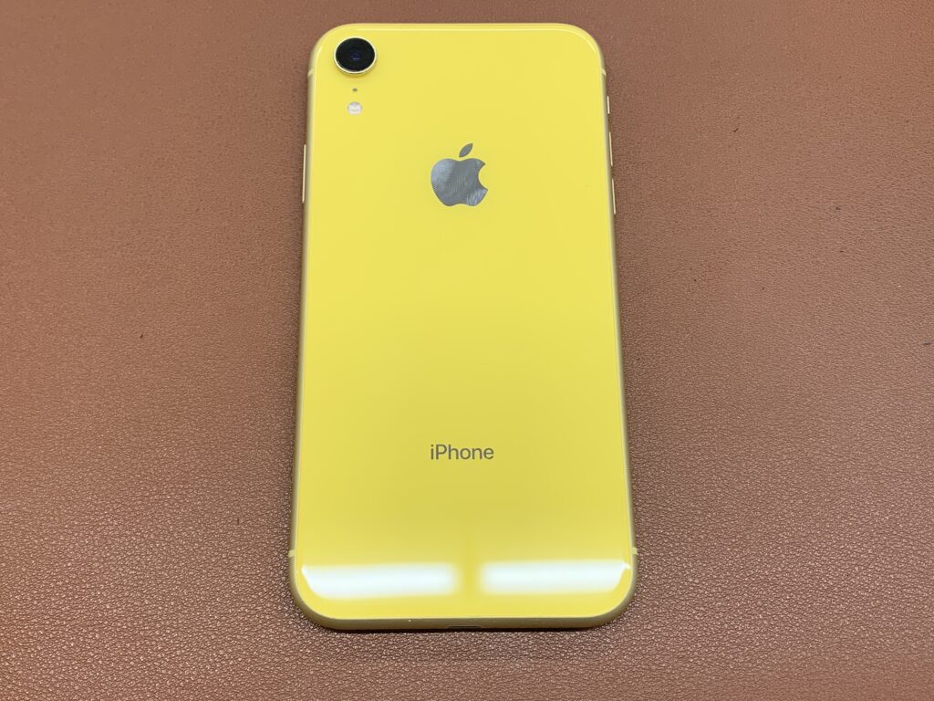 iPhone XR コーラル 128GB 中古品 スマホ買取 葛飾区