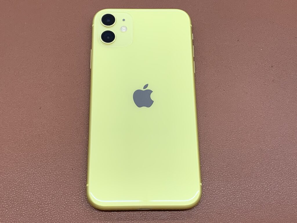 iPhone 11 イエロー 128GB 中古品 スマホ買取 新宿店