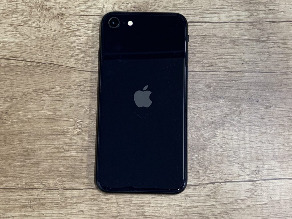 iPhone SE 第2世代 ブラック 64GB 中古品 スマホ買取 中央区