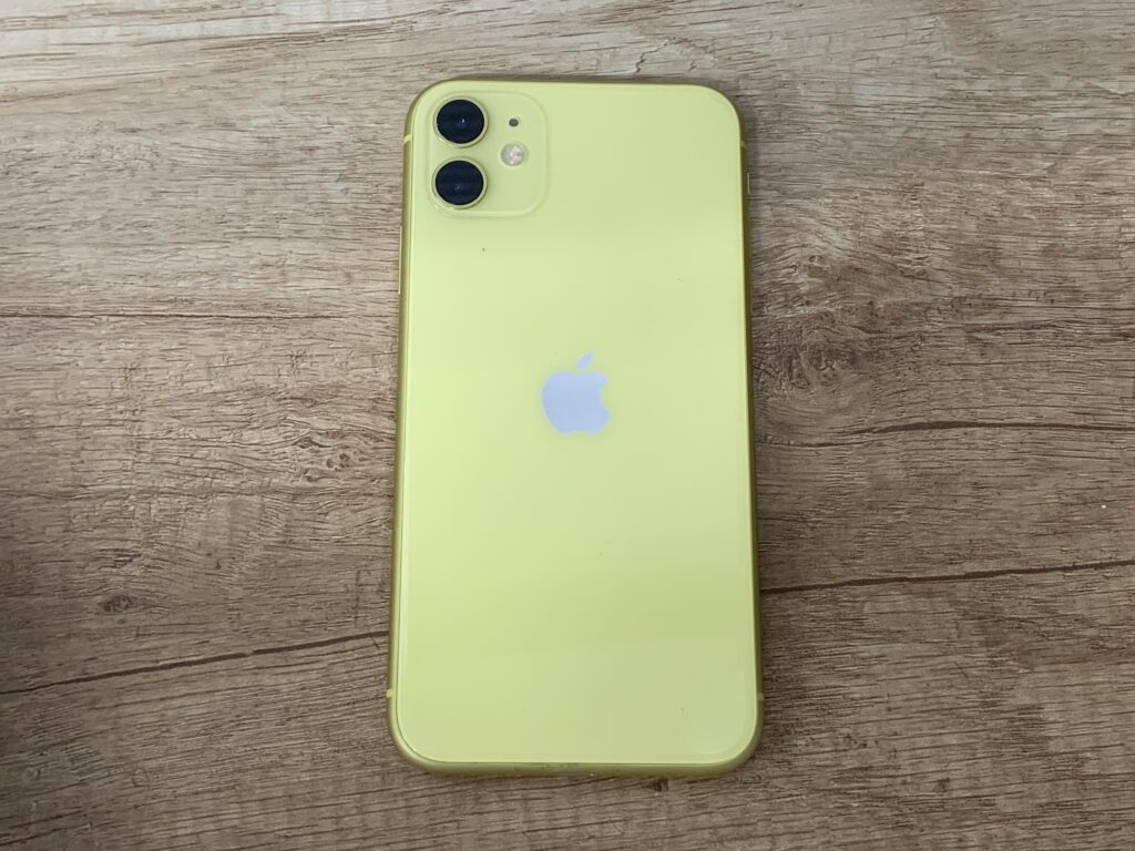iPhone 11 256GB イエロー 中古品 スマホ買取 新宿歌舞伎町店 台東区