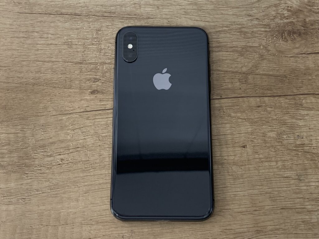 'iPhone