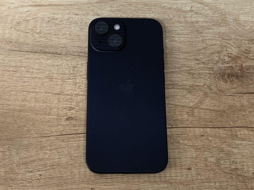 'iPhone15 256GB ブラック'