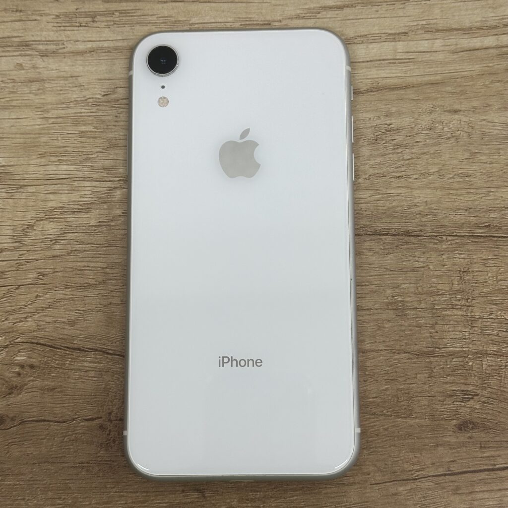'iPhoneXR 64GB ホワイト'