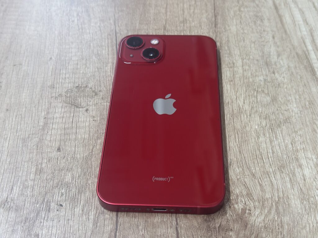 'iPhone13 256GB レッド'