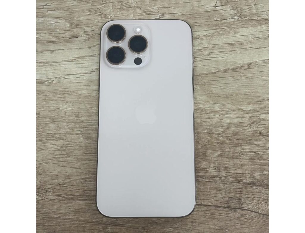 'iPhone16 Pro Max'