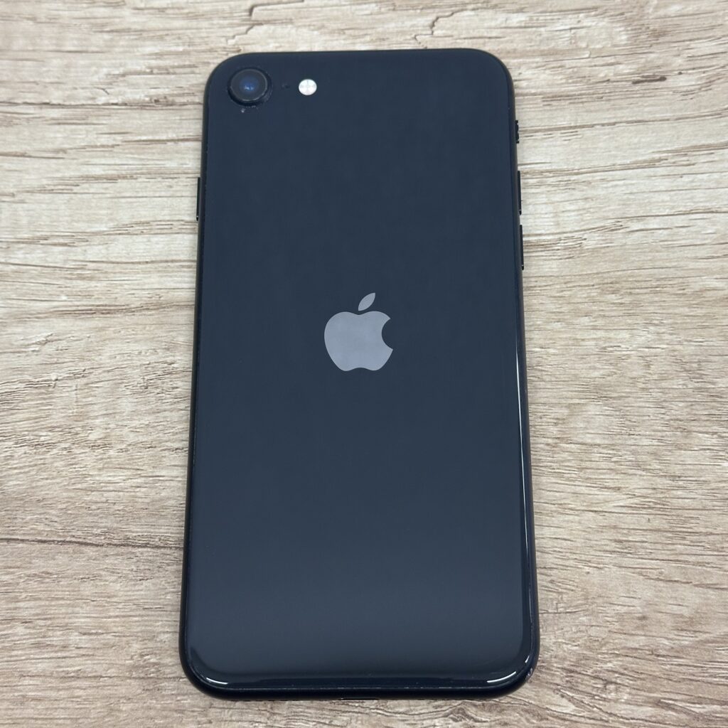 iPhoneSE 第2世代 128GB ブラック（中古品）