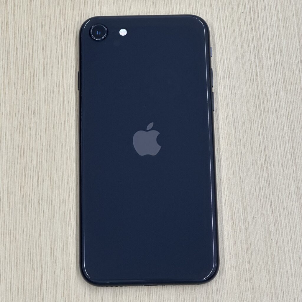 iPhone SE 第2世代 64GB ブラック（中古品）